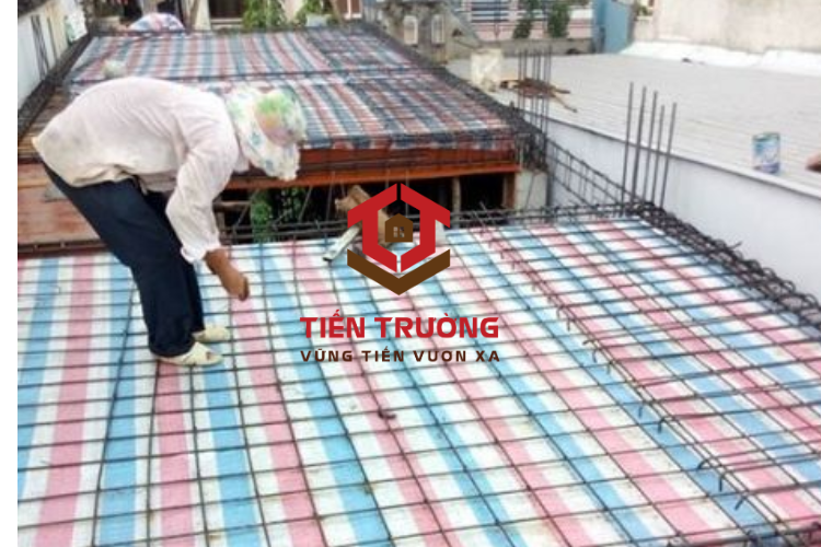 Mua bạt sọc lót sàn đổ bê tông: Giải Pháp Tiện Ích Cho Nhu Cầu Xây Dựng và Nông Nghiệp – LH 077 676 5087